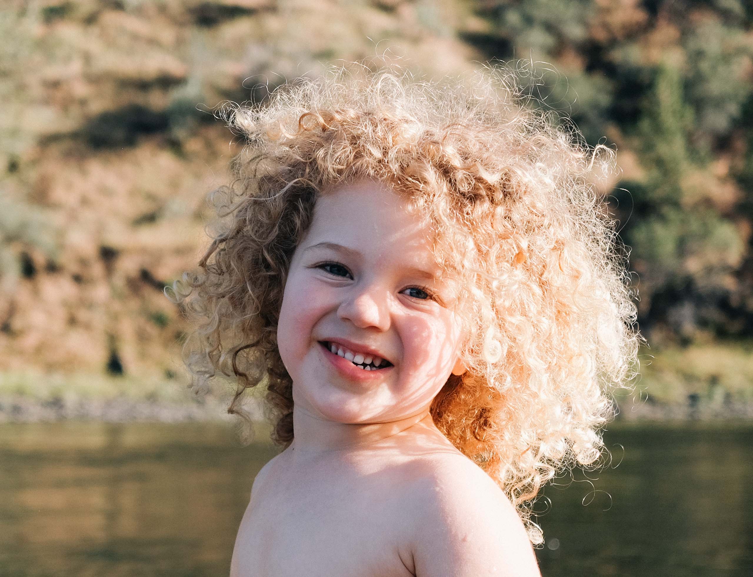 idara smiling by the john day river